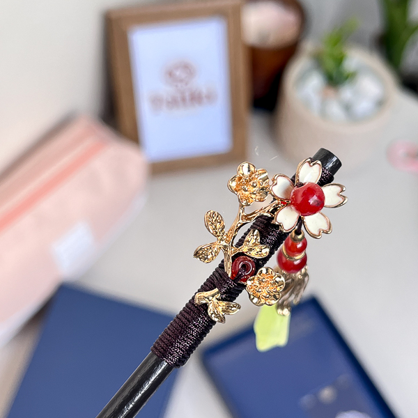 Navy Vintage Bloom Pen Set - Image 4